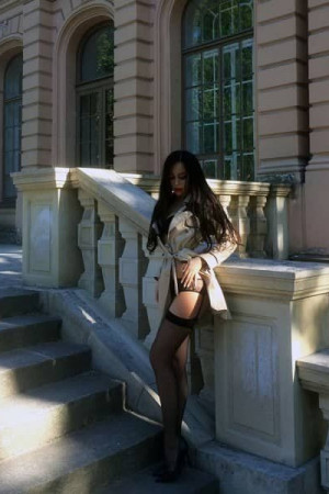 Escort girl Анеля