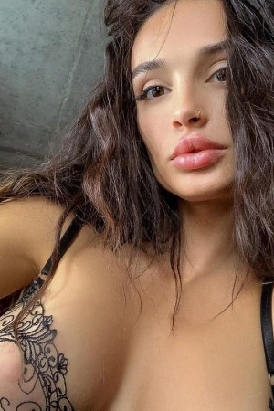 Escort girl Влада